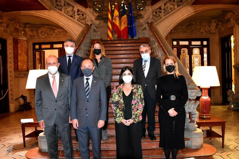 La delegada del Gobierno en Catalunya, Maria Eugènia Gay, mantiene una reunión institucional con el Cap de Govern, Xavier Espot