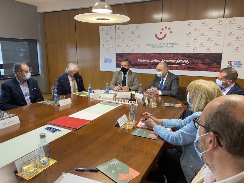 José Miñones insta a los empresarios de Ourense a “ser protagonistas” del Plan de Recuperación y beneficiarse de los 8.600M€ para impulsar las pymes y la política industrial 