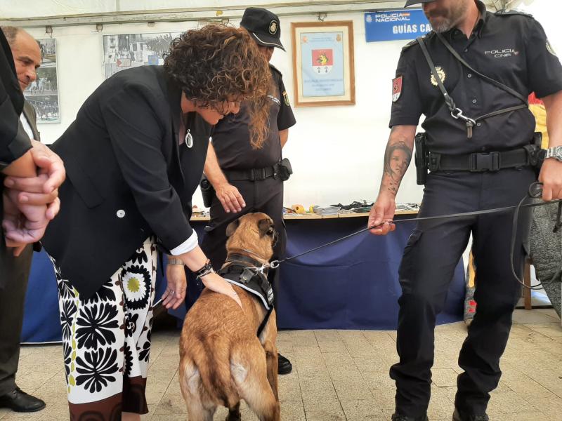 María Rivas ‬valora el vínculo entre la Policía Nacional y la ciudadanía de A Coruña en el inicio de los actos del Día de la Policía, de los que la ciudad es “la mejor anfitriona”