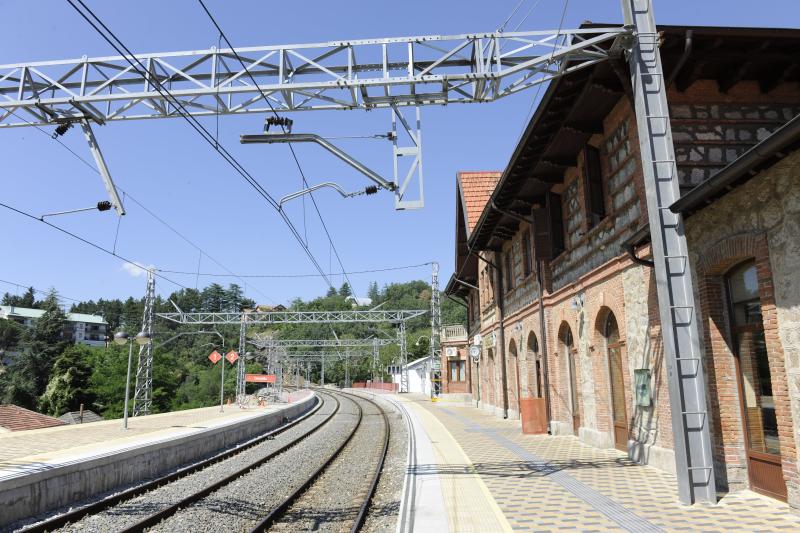 Transportes adjudica la renovación de la catenaria de la línea Cercedilla-Cotos por 10,7 millones de euros