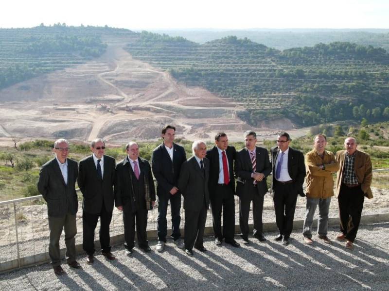 El Secretari de l'Estat de Medi Rural i Aigua del MARM visita l'embassament d'Albagès amb motiu de l'inici de les obres