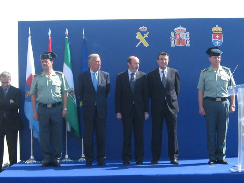 El Ministro del Interior inaugura  el nuevo acuartelamiento de la Guardia Civil de La Rinconada (Sevilla)