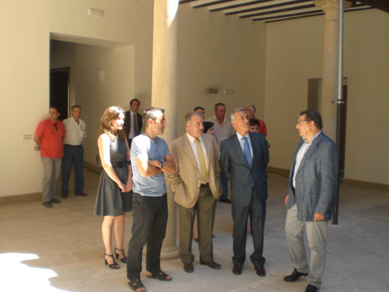 López Garzón visita obras del FEIL en Úbeda