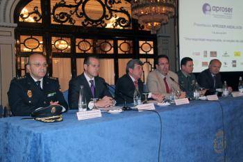 García Garrido anima al sector de la seguridad privada a ahondar en su profesionalización y en la colaboración con las FCSE