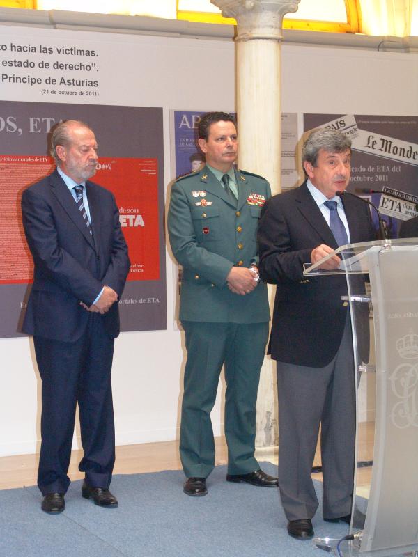 García Garrido elogia el trabajo de las Fuerzas y Cuerpos de Seguridad del Estado contra el terrorismo y expresa el compromiso firme hacia las víctimas<br/>