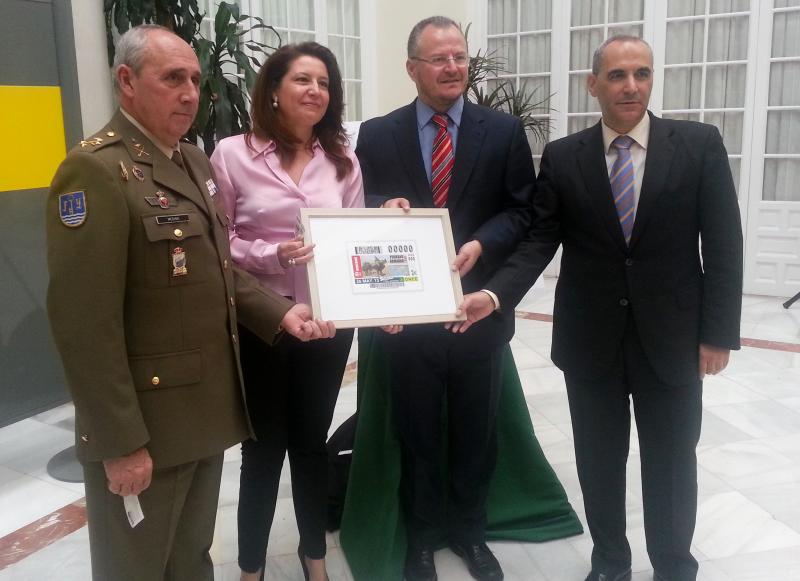La ONCE rinde homenaje a la labor solidaria de las Fuerzas Armadas