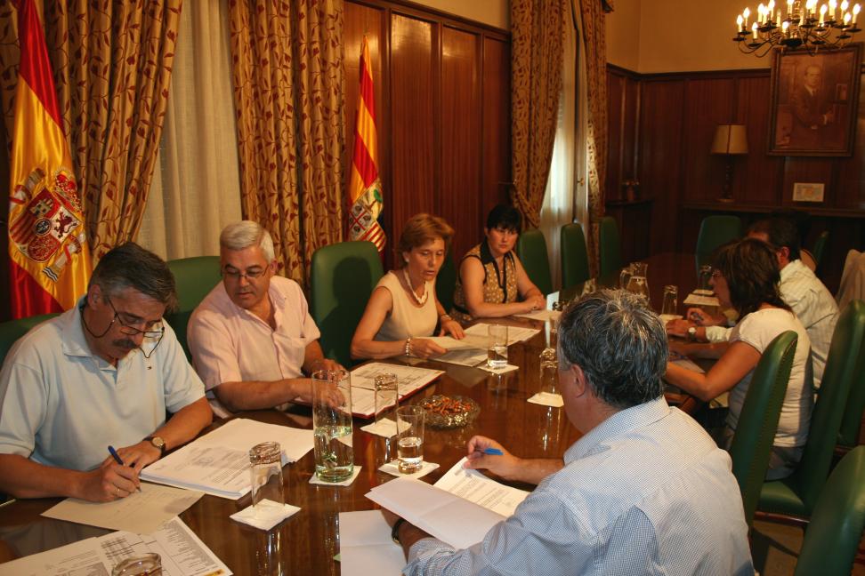 Aprobado el reparto de ayudas a corporaciones locales del Plan Especial de Aragón 2009 para fomento del empleo agrario

