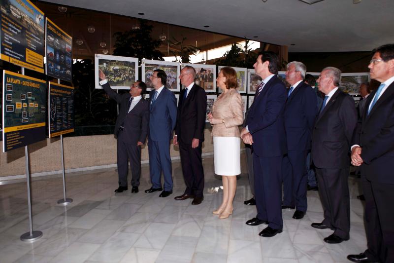 Mariano Rajoy visita la planta de GM España en Figueruelas