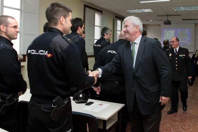 Gustavo Alcalde clausura el VII Curso de Especialización en Policía Judicial