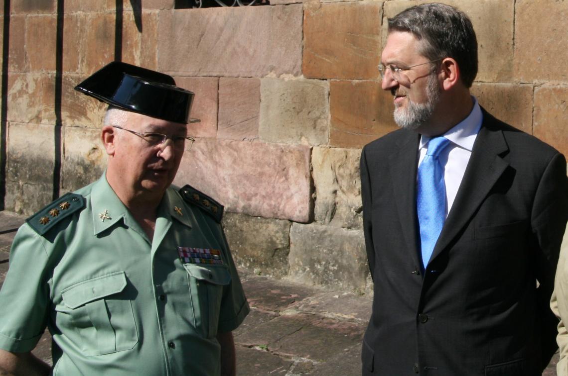 El delegado del Gobierno y el coronel de la Guardia Civil en Cantabria