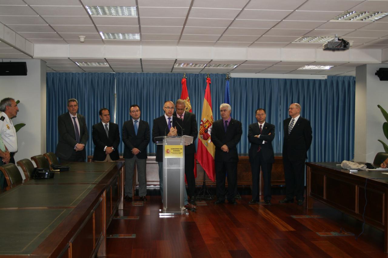 El delegado del Gobierno destaca que la siniestralidad en las carreteras de Castilla y León ha bajado un 20% con respecto a 2011