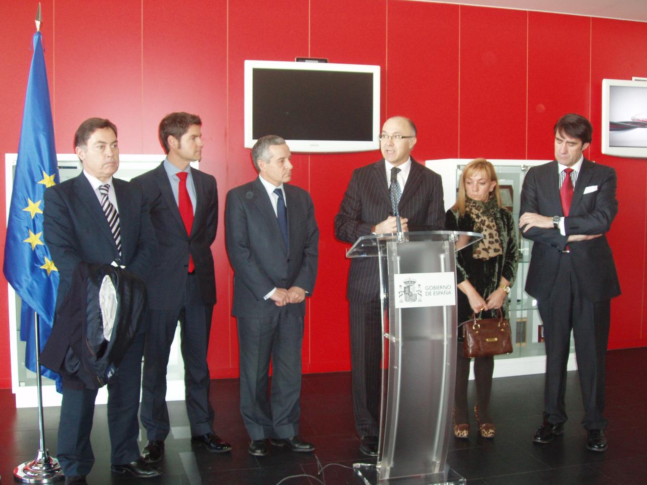 El delegado del Gobierno anuncia en su primera visita al INTECO, en León, un nuevo proyecto europeo en el ámbito de la ciberseguridad realizado por este centro estatal de carácter innovador al servicio de la Sociedad de la Información