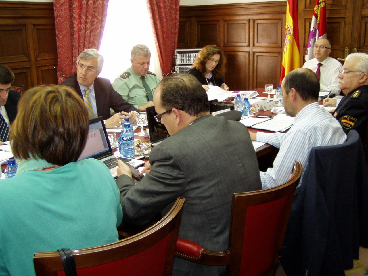 El Gobierno destina este año 77 millones a políticas activas de empleo en Castilla y León, un millón de euros más que en 2012