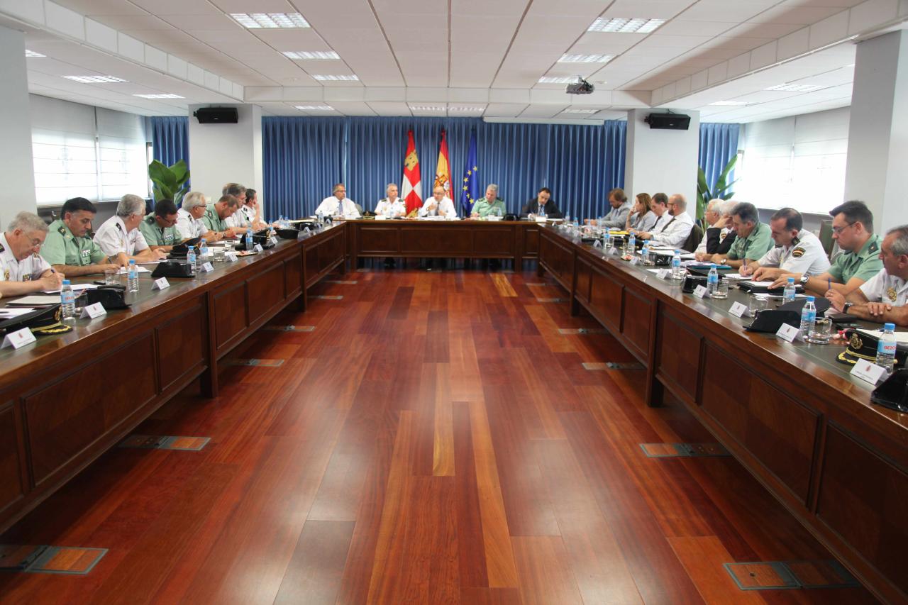 Entre el 1 de enero y el 24 de septiembre los robos denunciados en explotaciones agropecuarias en Castilla y León se han incrementado en 51 infracciones en 2013 (1.284) respecto a 2012  (1.233), habiendo un 47,8% más de personas detenidas