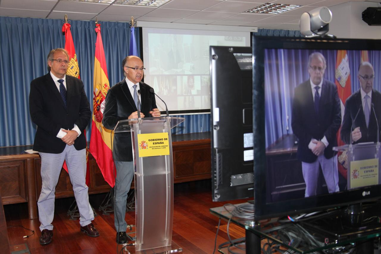 El delegado del Gobierno en Castilla y León subraya que la normalidad es la tónica de la jornada electoral  en la Comunidad