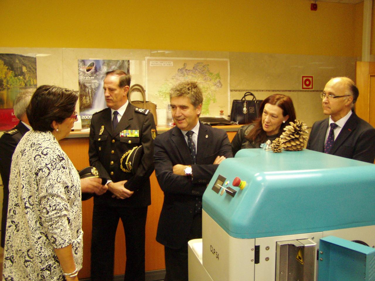 Ignacio Cosidó ha visitado las dependencias de la Policía Nacional en la ciudad de Soria
