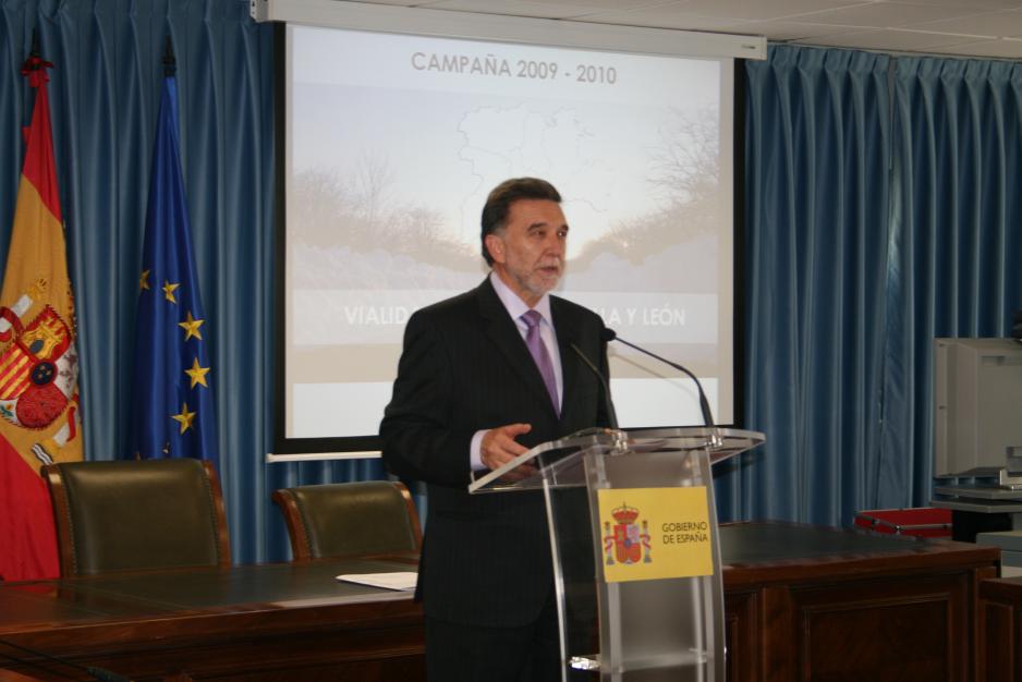 El Delegado del Gobierno presento en Valladolid la campaña de vialidad invernal
