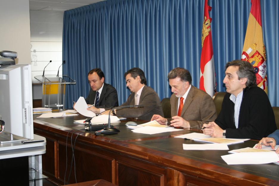 El delegado del Gobierno presidió la Comisión Territorial  del Fondo Estatal para el Empleo y la Sostenibilidad