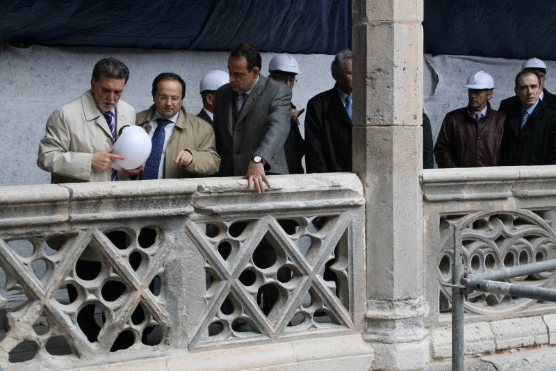 El delegado del Gobierno visitó las obras del Palacio de Santa Cruz, que se financian con fondos del Ministerio de Cultura 