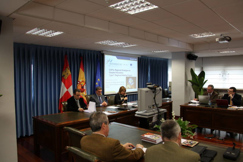 El delegado del Gobierno preside la primera reunión de trabajo del Proyecto Interreg 