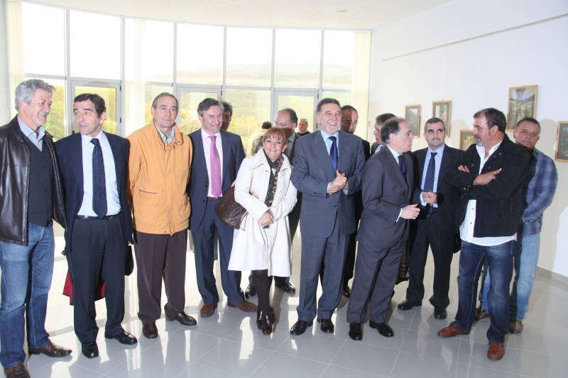 El delegado del Gobierno acude a la firma de convenios incluidos en el Plan Dotacional de Energías Renovables en León 
