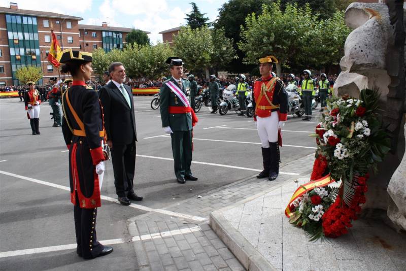 El delegado del Gobierno preside en León los actos con motivo de la Patrona de la Guardia Civil