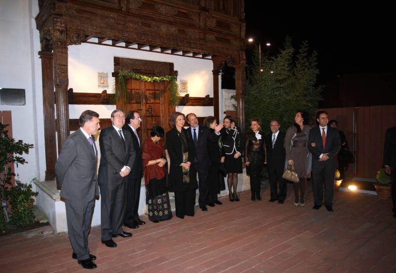 S.M. La Reina inaugura la última exposición de la Casa de la India en Valladolid 