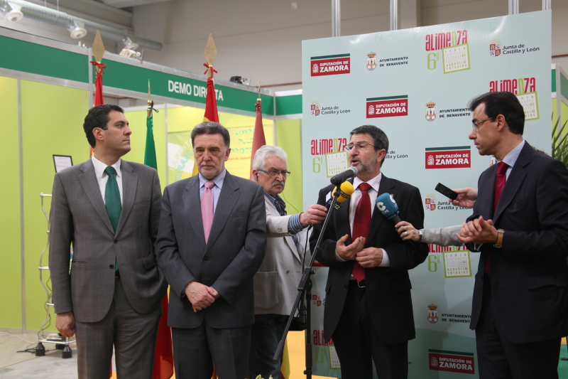 Miguel Alejo ha asistido a la inauguración de la Feria Hispano-Portuguesa de Productos Agroalimentarios ALIMENZA, en Benavente 