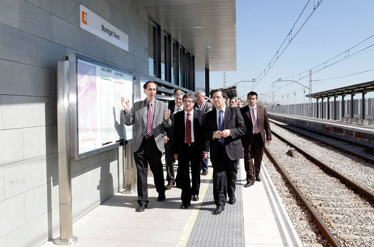 Adif ultima las obras de remodelación de la estación de Montgat Nord (Barcelona)