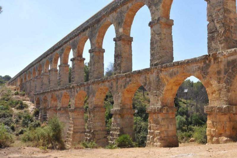 El Delegado del Gobierno en Catalunya inaugura las obras de rehabilitación del Ponte del Diable, en Tarragona
