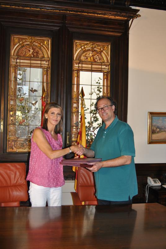 Acuerdo entre la Delegación del Gobierno y la Fundació Antoni Tàpies para organizar visitas guiadas en el Palau Montaner