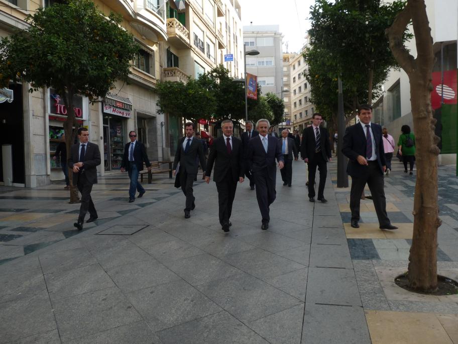 El Ministerio de Fomento y Ceuta impulsan los proyectos de infraestructuras y transportes en la ciudad autónoma