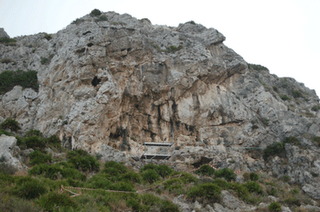 El Yacimiento del Abrigo y Cueva de Benzú en Ceuta, declarado Bien de Interés Cultural