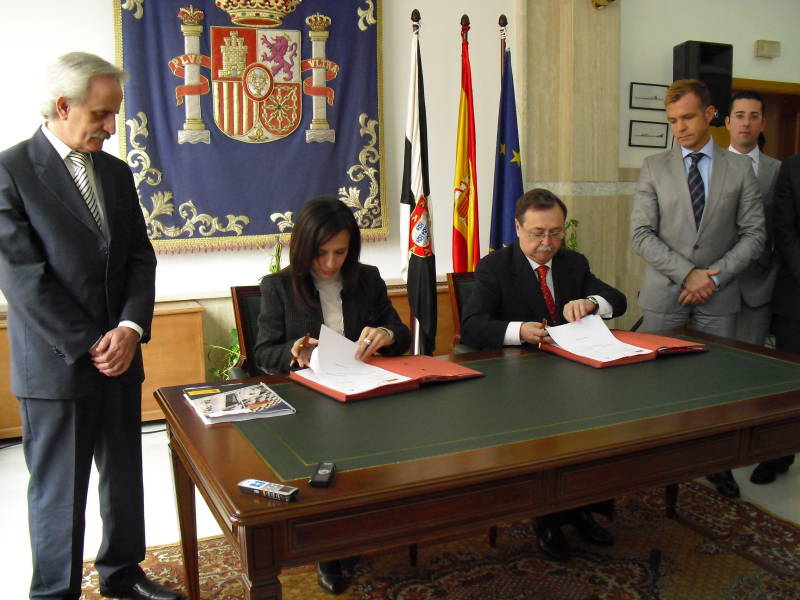 El Ministerio de Vivienda compromete 1,5 millones de euros para la construcción o rehabilitación de 235 viviendas en Ceuta