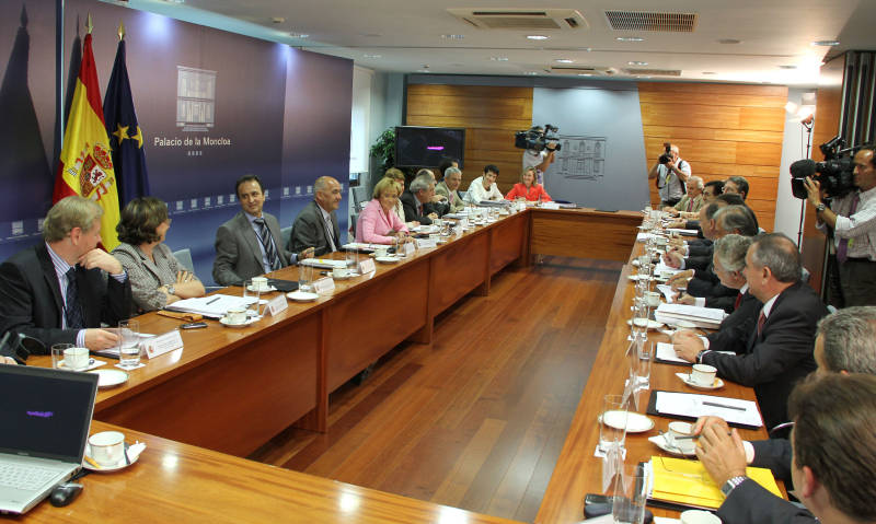 El Delegado del Gobierno asiste a una reunión de coordinación de la administración periférica 