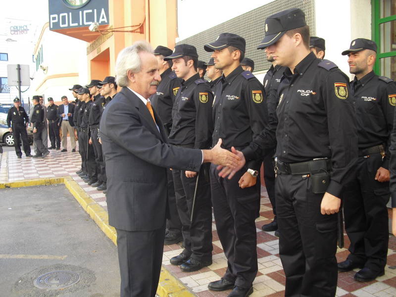 El Delegado asiste a la presentación de 33 nuevos funcionarios de CNde Policía destinados a Ceuta 