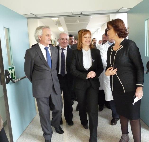 La ministra de Sanidad, Política Social e Igualdad visita Ceuta 