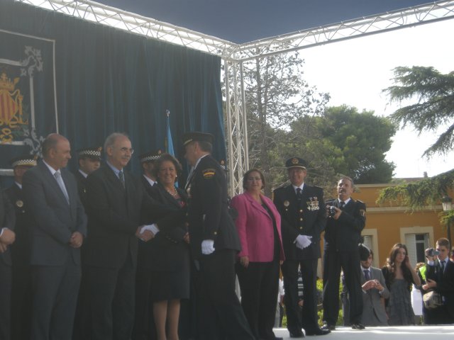 El delegado asiste a los actos de la Festividad del Patrón de la Policía Local de Valencia