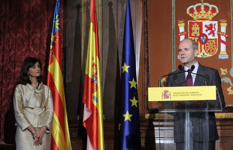 El vicepresidente tercero del Gobierno, Manuel Chaves, preside el acto de presentación de la nueva delegada del Gobierno en la Comunitat Valenciana