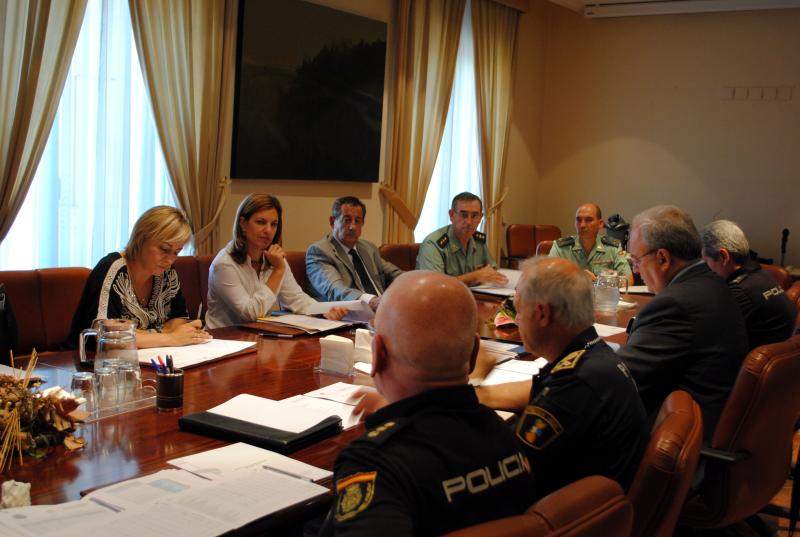 El Gobierno incrementa 100 efectivos más de seguridad durante el dispositivo de verano en la ciudad de Alicante y pedanías 