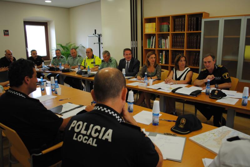 Sánchez de León: “1.500 servicios garantizarán la seguridad y la convivencia pacífica entre asistentes y ciudadanos durante el FIB”

