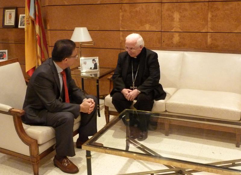 El delegado se reúne con el  arzobispo de Valencia
<br/>
<br/>