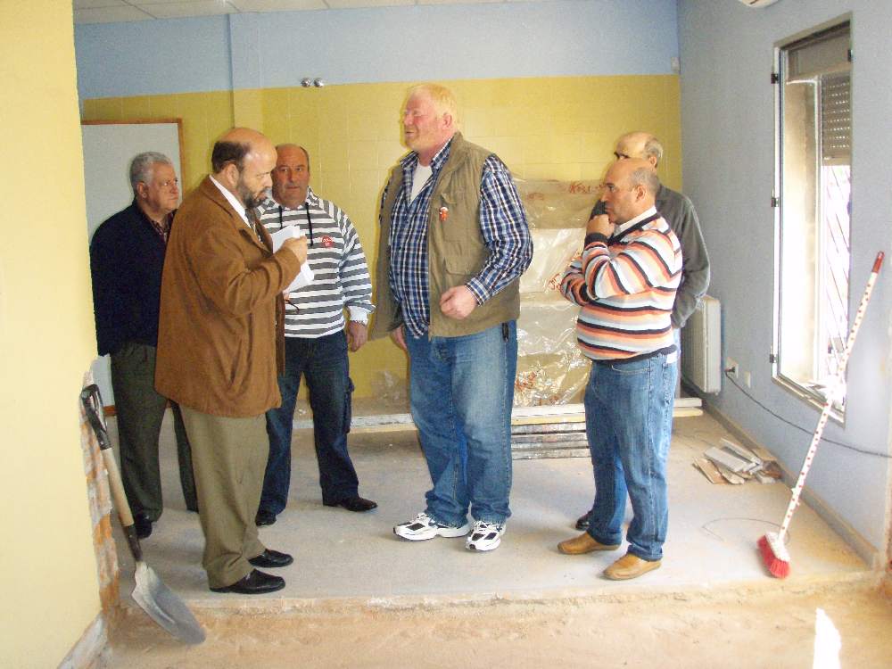 El Subdelegado del Gobierno visita las obras del FEIL en Marchagaz 