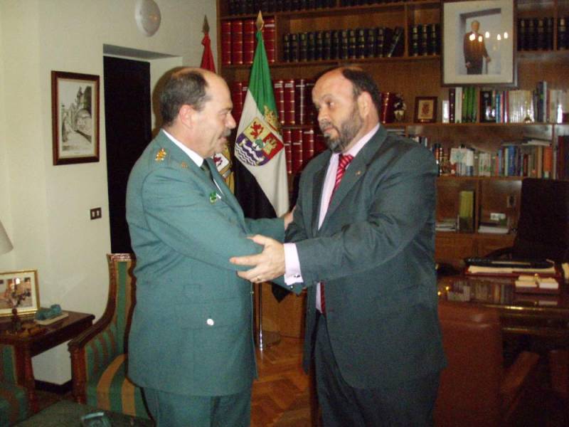 Despedida del  Coronel de la Guardia Civil de la Comandancia de Cáceres