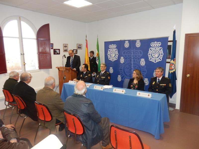 El Cuerpo Nacional de Policía homenajea a los agentes jubilados durante los años 2011 y 2012