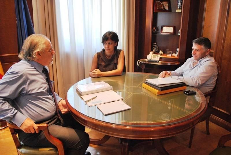 Reunión del delegado del Gobierno en Galicia con la alcaldesa de Silleda