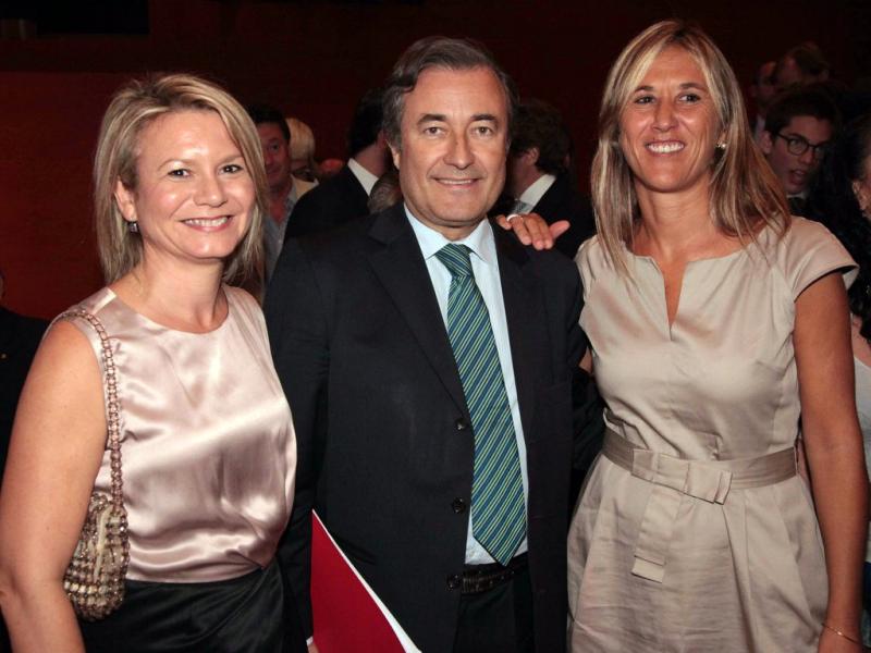 Palmer, junto a Gual de Torrella y la consellera Núria Riera