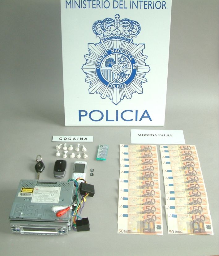 Dos personas detenidas en Logroño, en una operación del Cuerpo Nacional de Policía contra el tráfico de estupefacientes.