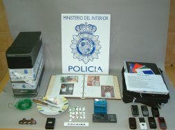Operacion de la Policía Nacional de La Rioja contra un grupo organizado de explotación sexual de mujeres.
