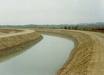 El MARM invierte 1,2 millones de euros en obras de estabilización, drenaje y reposición en la acequia de San Asensio del canal de la margen izquierda del río Najerilla.